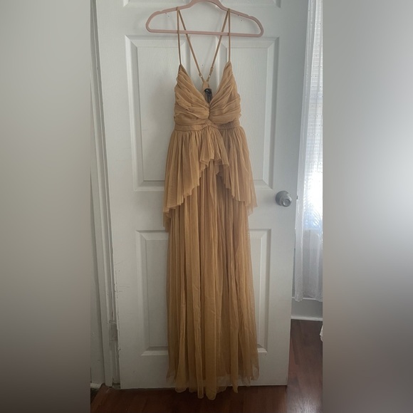 NEW Nasty Gal Tulle Strappy Maxi Dress in Sand - Picture 4 of 8